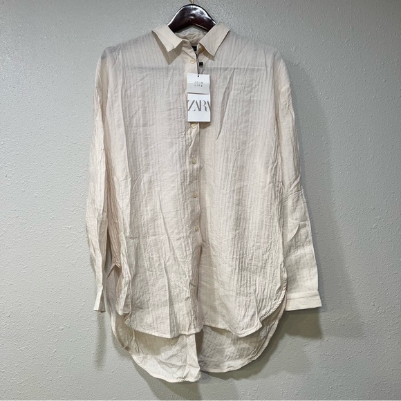 Zara Tops - NWT Zara Wrinkled Look Shirt Beige Button Up Open Back Women’s Size Medium Linen
